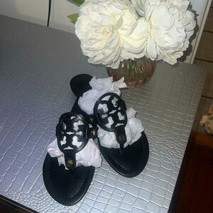 Tory Burch Leather Miller Sandal  Size 9